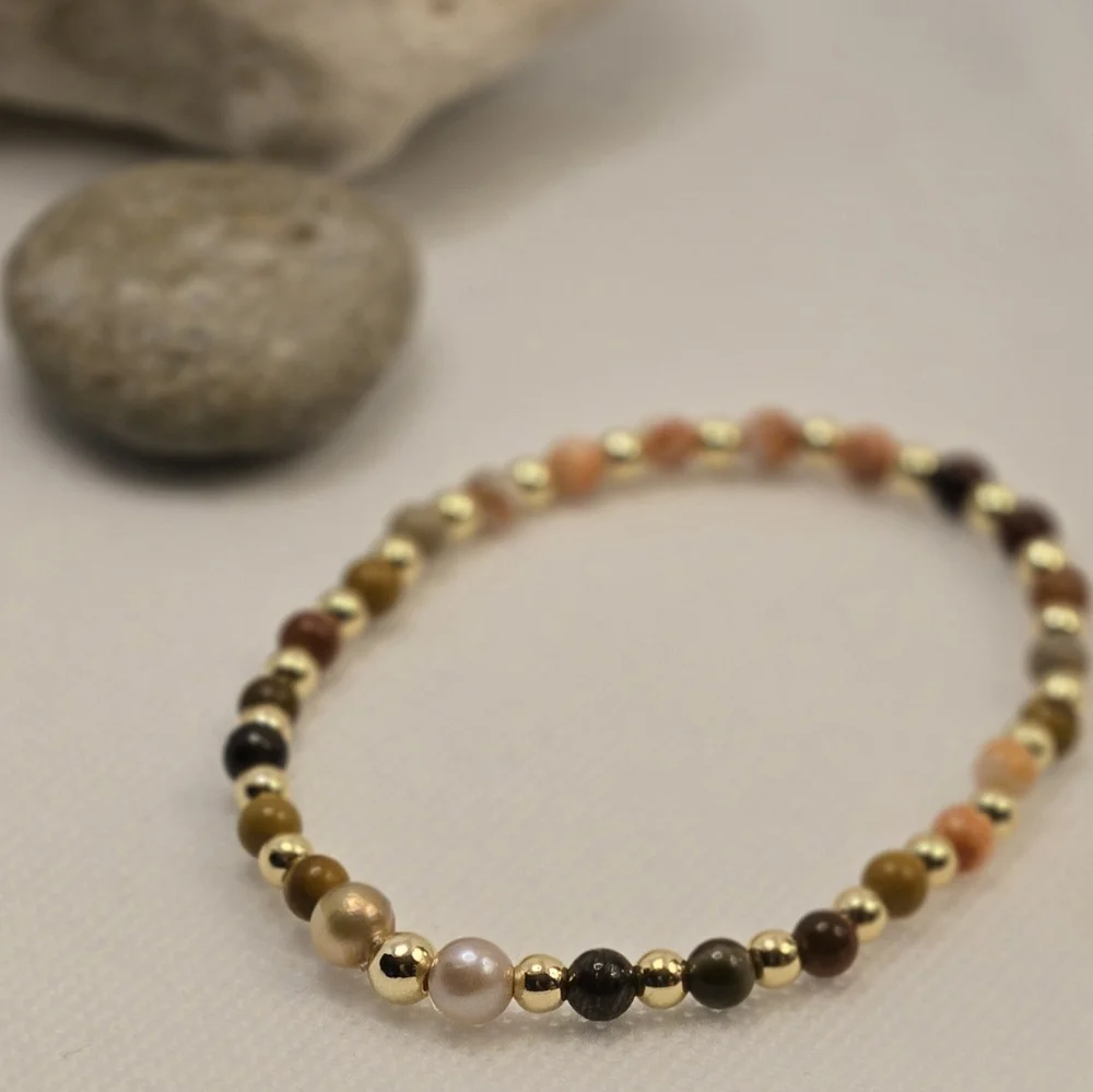 Stretchy bracelet - Picture 13 of 13